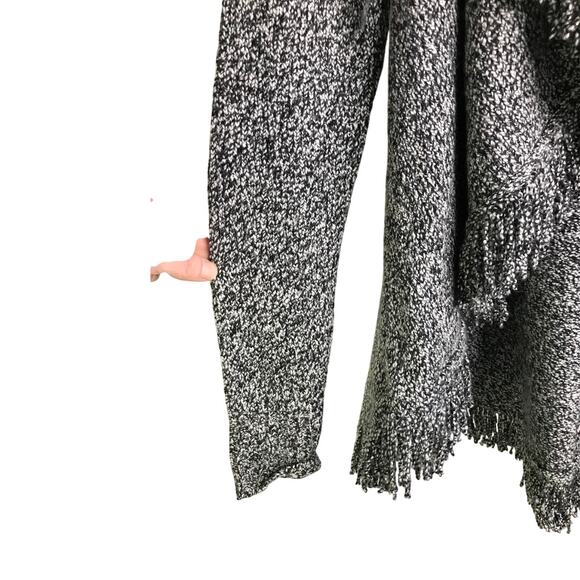 Cache Cardigan Womens Size XS Black / White Weave Fringe Hem Long Sleeve Drapey - Picture 5 of 9